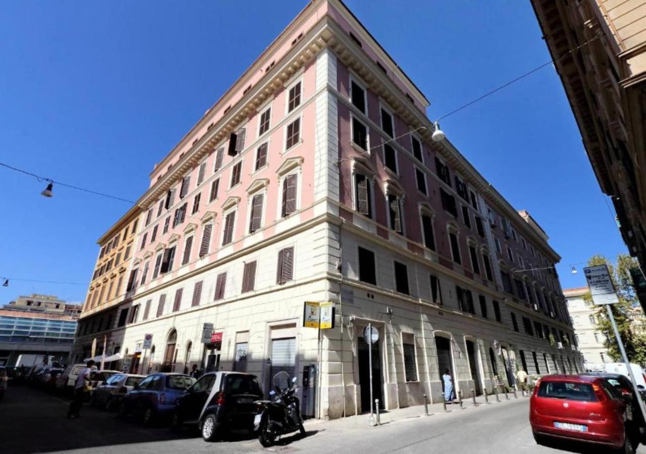 Vatican Romantic Suite Bagian luar foto